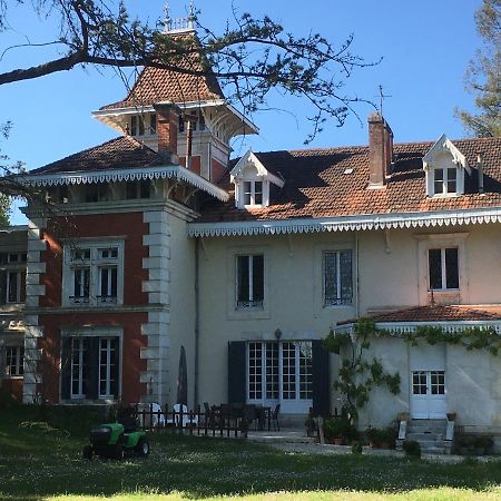 Bed and Breakfast Manoir De L'Epine Saint-Séverin Esterno foto