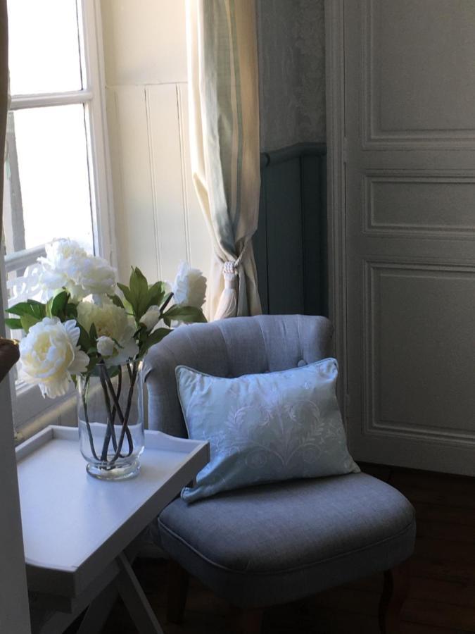 Bed and Breakfast Manoir De L'Epine Saint-Séverin Esterno foto