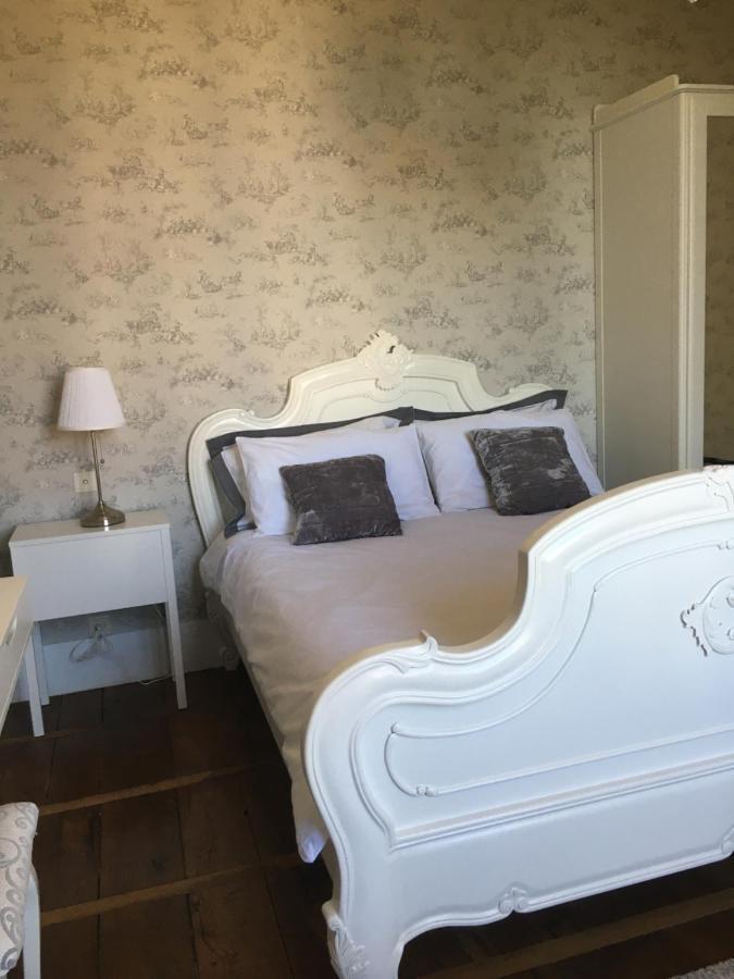 Bed and Breakfast Manoir De L'Epine Saint-Séverin Esterno foto